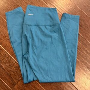 Nike Yoga Leggings